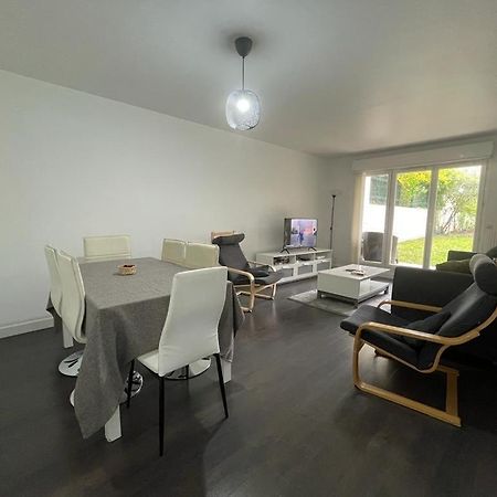 Noisy-Le-Grand Centre : Proche Disneyland Et Paris Apartment Luaran gambar