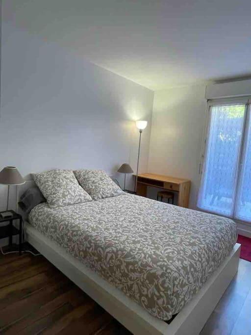 Noisy-Le-Grand Centre : Proche Disneyland Et Paris Apartment Luaran gambar